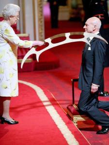 Sir Patrick Stewart bat'leth